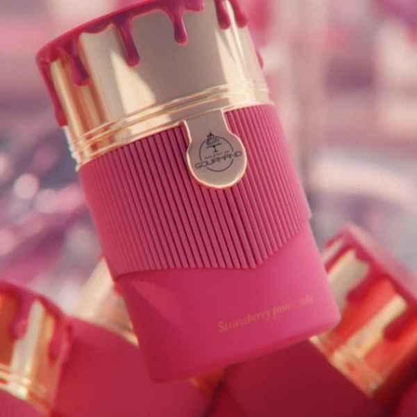 Strawberry Pound Cake Paris Corner 100ML – Perfume Femenino Gourmand con Fresa, Café y Vainilla