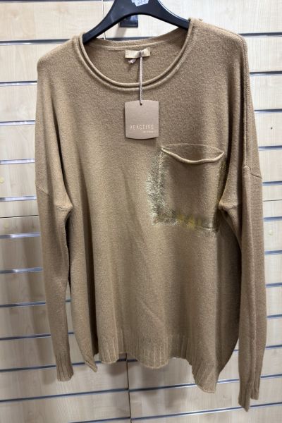 Jersey Básico Camel con Bolsillo – Punto Fino Mujer