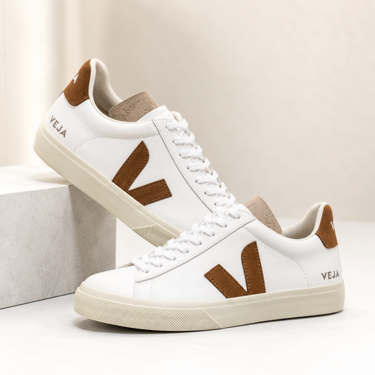 Zapatillas Urbanas VEJA Blancas con Detalles Camel – Estilo Casual Premium
